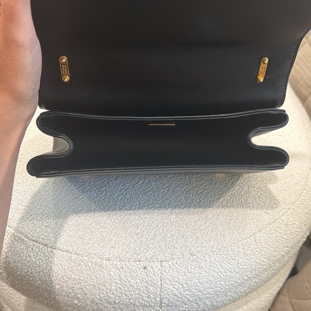 Dolce & Gabanna Logo Leather Cross Body Bag - Picture 13 of 16